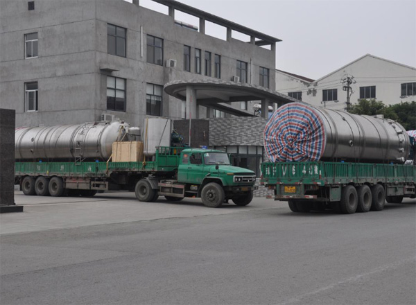 運(yùn)用過濾洗滌干燥機(jī)提純精制合成香料